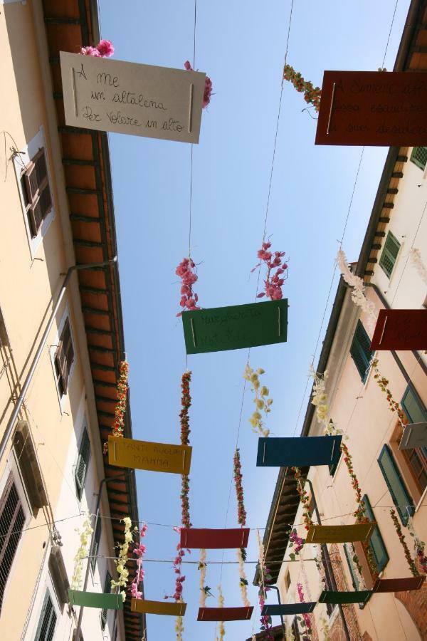 La Piccola Atene Centro Storico Pietrasanta Kültér fotó